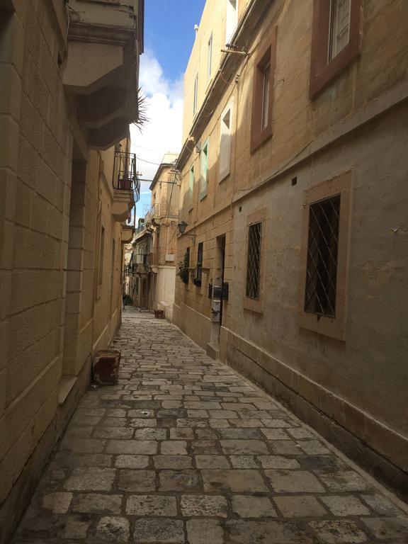 Rose Building Apartment Cospicua Exterior foto